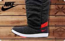 10·ŮSNEAKER HOODIE